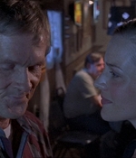 ROSWELL_-_E1X07_RIVER_DOG_465.jpg