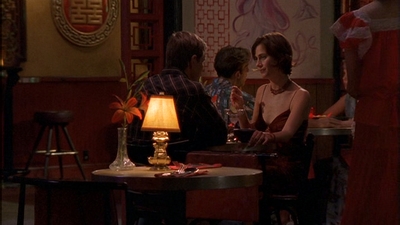 ROSWELL_-_E1X09_HEAT_WAVE_204.jpg