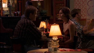 ROSWELL_-_E1X09_HEAT_WAVE_274.jpg