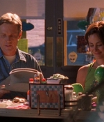 ROSWELL_-_E1X09_HEAT_WAVE_062.jpg
