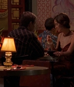 ROSWELL_-_E1X09_HEAT_WAVE_210.jpg