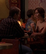 ROSWELL_-_E1X09_HEAT_WAVE_226.jpg