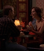 ROSWELL_-_E1X09_HEAT_WAVE_249.jpg