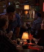 ROSWELL_-_E1X09_HEAT_WAVE_299.jpg