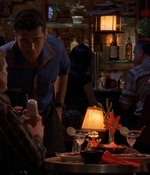 ROSWELL_-_E1X09_HEAT_WAVE_303.jpg