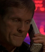 ROSWELL_-_E1X09_HEAT_WAVE_311.jpg