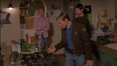 ROSWELL_-_E1X11_TOY_HOUSE_030.jpg