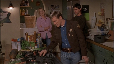 ROSWELL_-_E1X11_TOY_HOUSE_033.jpg