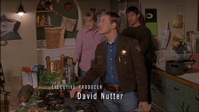 ROSWELL_-_E1X11_TOY_HOUSE_038.jpg