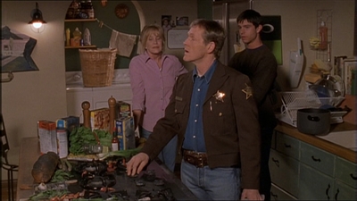 ROSWELL_-_E1X11_TOY_HOUSE_043.jpg