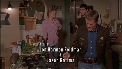 ROSWELL_-_E1X11_TOY_HOUSE_050.jpg