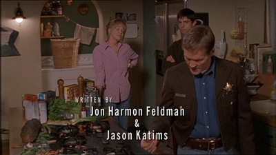 ROSWELL_-_E1X11_TOY_HOUSE_051.jpg