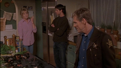 ROSWELL_-_E1X11_TOY_HOUSE_065.jpg