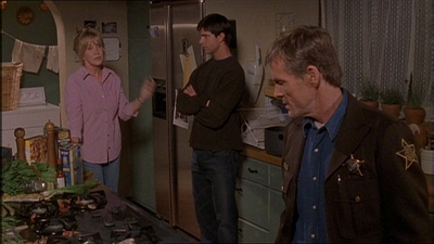 ROSWELL_-_E1X11_TOY_HOUSE_067.jpg