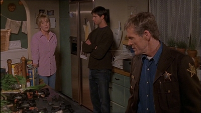 ROSWELL_-_E1X11_TOY_HOUSE_069.jpg