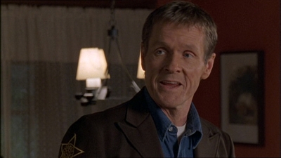 ROSWELL_-_E1X11_TOY_HOUSE_083.jpg