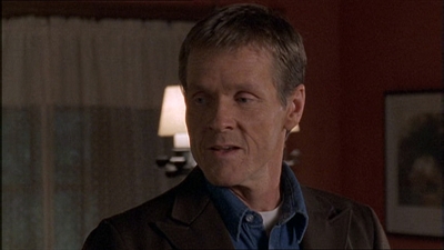 ROSWELL_-_E1X11_TOY_HOUSE_090.jpg