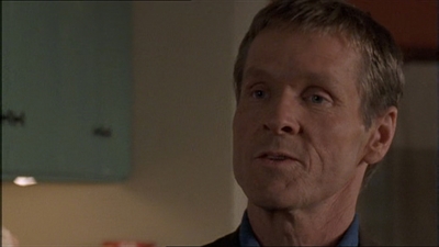 ROSWELL_-_E1X11_TOY_HOUSE_102.jpg