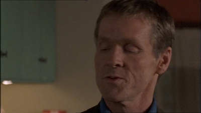 ROSWELL_-_E1X11_TOY_HOUSE_103.jpg