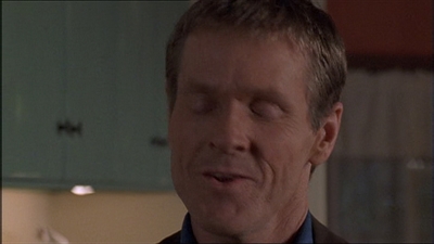 ROSWELL_-_E1X11_TOY_HOUSE_126.jpg