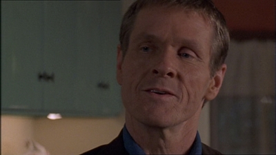 ROSWELL_-_E1X11_TOY_HOUSE_133.jpg