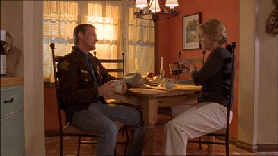 ROSWELL_-_E1X11_TOY_HOUSE_154.jpg