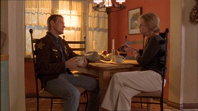 ROSWELL_-_E1X11_TOY_HOUSE_157.jpg