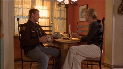 ROSWELL_-_E1X11_TOY_HOUSE_172.jpg
