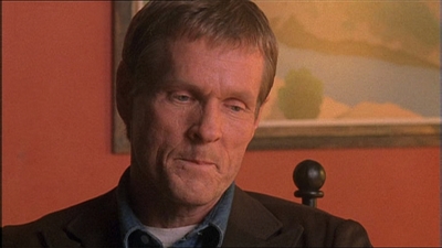 ROSWELL_-_E1X11_TOY_HOUSE_227.jpg