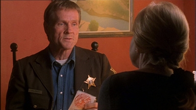 ROSWELL_-_E1X11_TOY_HOUSE_242.jpg