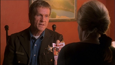 ROSWELL_-_E1X11_TOY_HOUSE_254.jpg