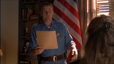 ROSWELL_-_E1X11_TOY_HOUSE_271.jpg