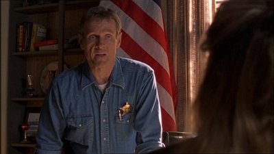 ROSWELL_-_E1X11_TOY_HOUSE_280.jpg