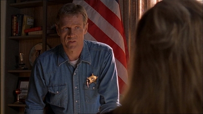 ROSWELL_-_E1X11_TOY_HOUSE_283.jpg