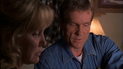 ROSWELL_-_E1X11_TOY_HOUSE_331.jpg
