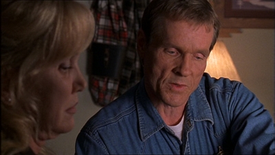 ROSWELL_-_E1X11_TOY_HOUSE_337.jpg