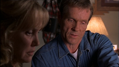 ROSWELL_-_E1X11_TOY_HOUSE_352.jpg