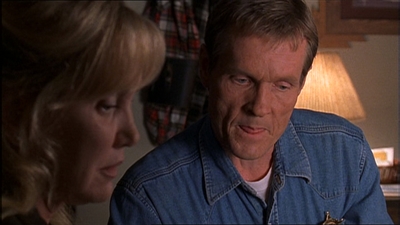 ROSWELL_-_E1X11_TOY_HOUSE_367.jpg