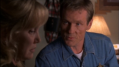 ROSWELL_-_E1X11_TOY_HOUSE_377.jpg
