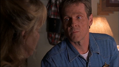 ROSWELL_-_E1X11_TOY_HOUSE_404.jpg