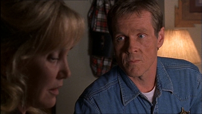 ROSWELL_-_E1X11_TOY_HOUSE_419.jpg