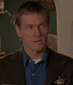 ROSWELL_-_E1X11_TOY_HOUSE_008.jpg