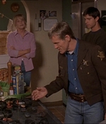 ROSWELL_-_E1X11_TOY_HOUSE_030.jpg