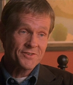 ROSWELL_-_E1X11_TOY_HOUSE_233.jpg