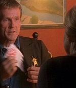 ROSWELL_-_E1X11_TOY_HOUSE_240.jpg