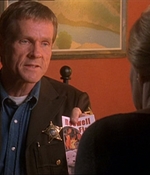 ROSWELL_-_E1X11_TOY_HOUSE_253.jpg