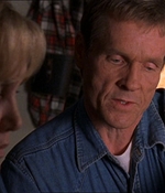 ROSWELL_-_E1X11_TOY_HOUSE_348.jpg