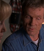 ROSWELL_-_E1X11_TOY_HOUSE_371.jpg