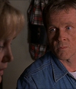 ROSWELL_-_E1X11_TOY_HOUSE_416.jpg