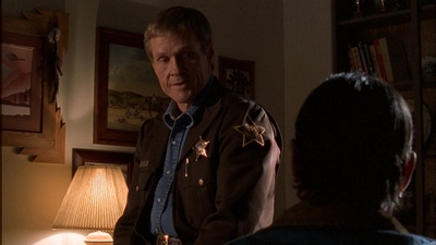 ROSWELL_-_E1X12_INTO_THE_WOODS_014.jpg